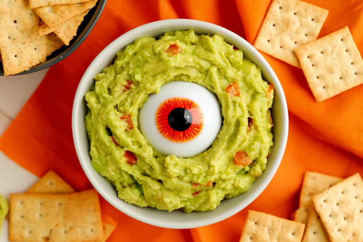 15 Bone-Chillingly Easy Halloween Dips for Parties