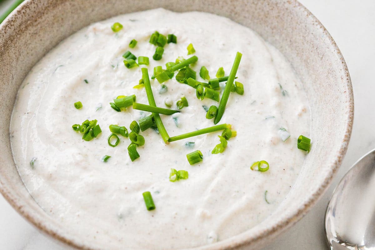 Easy Homemade Horseradish Sauce for Prime Rib